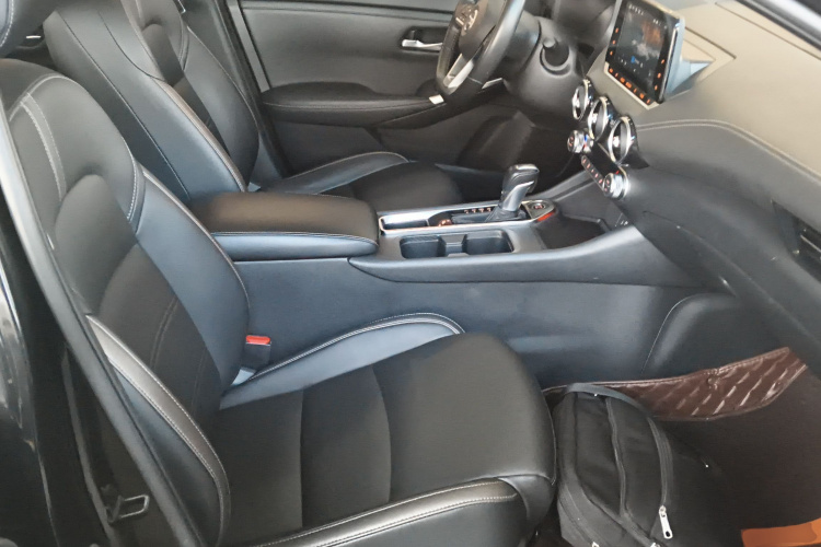 日产 轩逸 2021款 1.6L XL CVT悦享版局部细节41