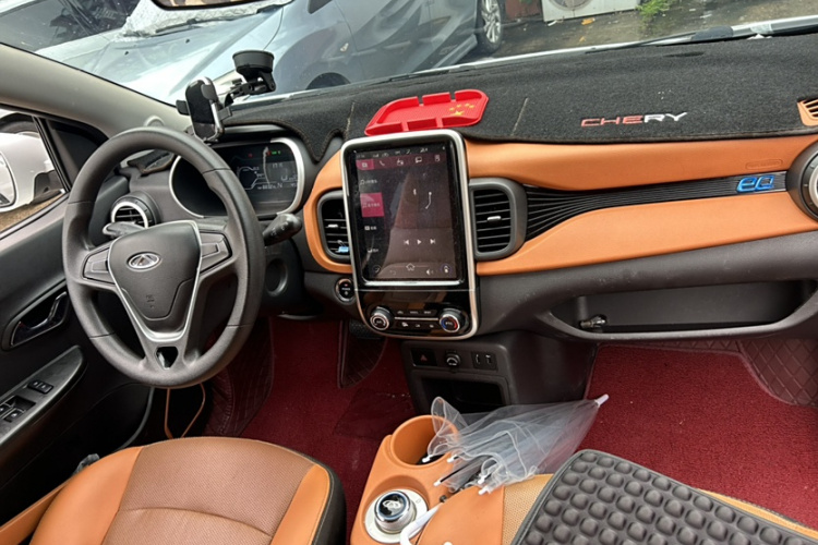 奇瑞新能源 小蚂蚁 2018款 400 4座智享版中控内饰7002