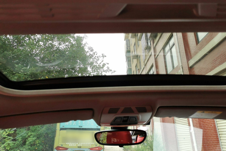 宝马1系(进口) 2018款 118i 领先型局部细节22