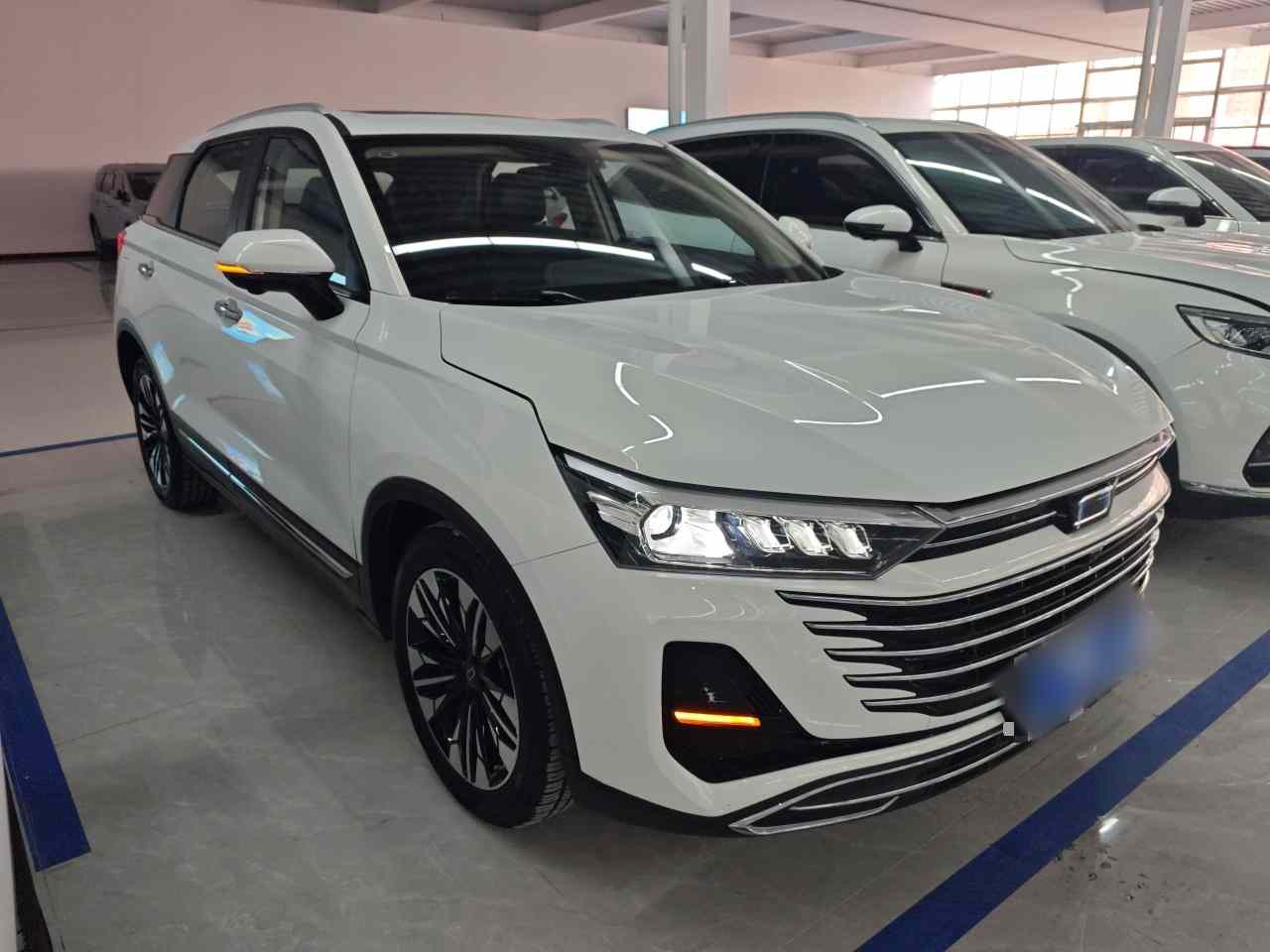 奔腾T77 2023款 1.5T 自动豪华型(3)