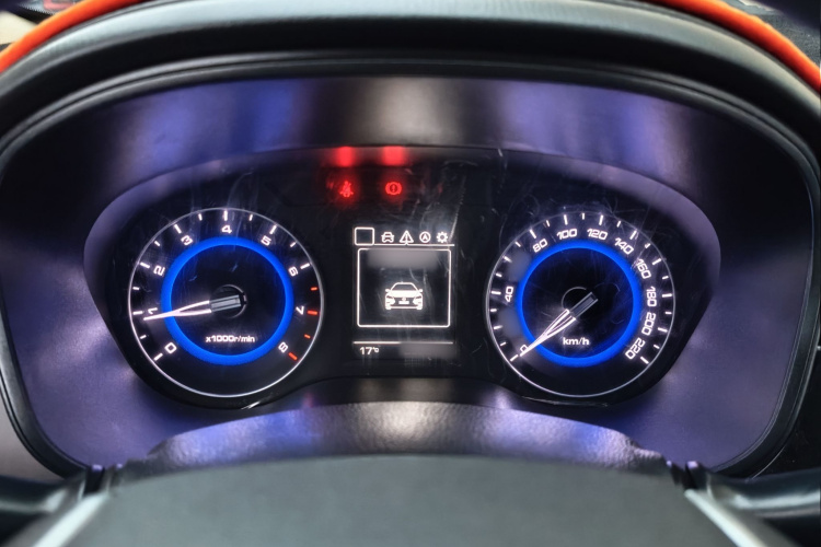 长安 逸动DT 2019款 1.6L 手动舒享型 国VI局部细节14