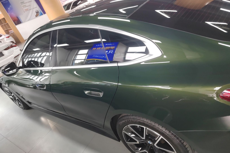 宝马4系 2022款 425i Gran Coupe M运动套装车身外观4