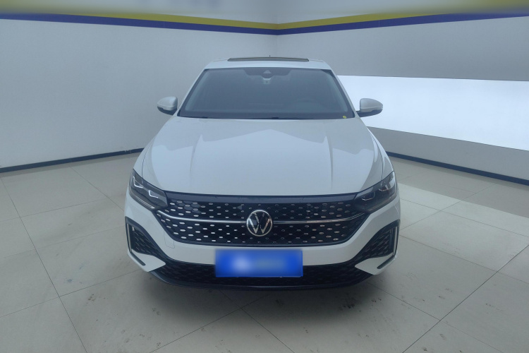 大众 朗逸 2024款 1.5L 自动星空五百万版车身外观2