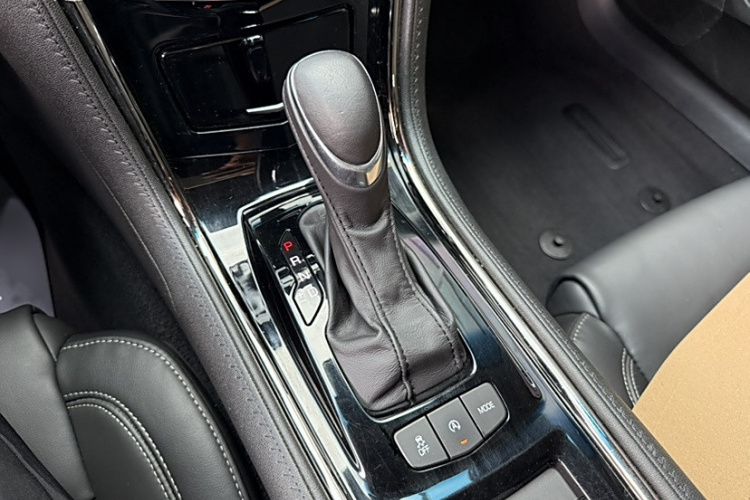 凯迪拉克ATS-L 2017款 28T 时尚型局部细节9002