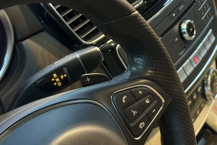 奔驰GLE 2015款 GLE 400 4MATIC局部细节18