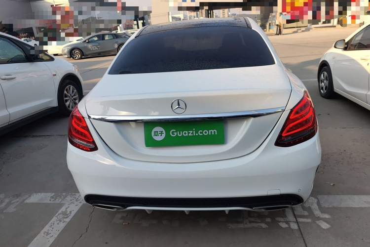 奔驰C级 2016款 C 200 L 运动型车身外观6