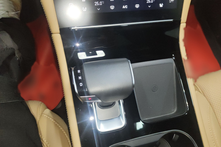 理想汽车 理想ONE 2021款 增程6座版局部细节18