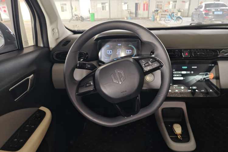 零跑汽车 零跑T03 2023款 310轻享版中控内饰13