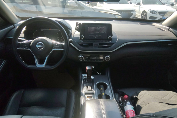日产 天籁 2020款 2.0L XL Upper 智行版中控内饰7002