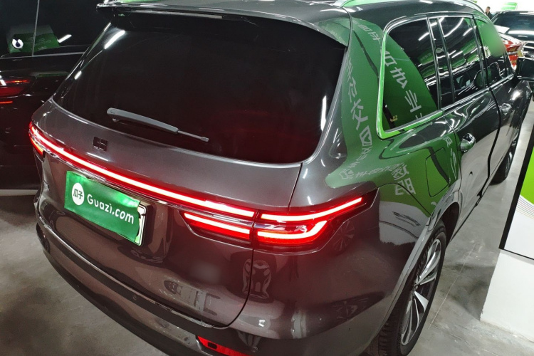 理想汽车 理想ONE 2021款 增程6座版车身外观7