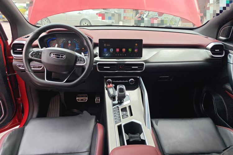 吉利汽车 缤越 2019款 运动款 260T DCT Battle 国V中控内饰7002