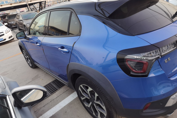 领克02 2018款 2.0T DCT四驱劲Pro版 国V车身外观4