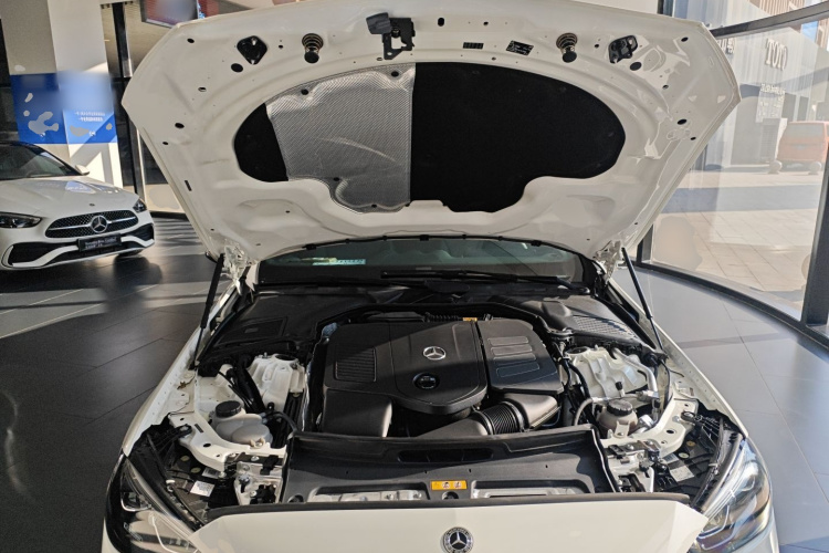 奔驰C级 2023款 C 260 L 运动版局部细节24