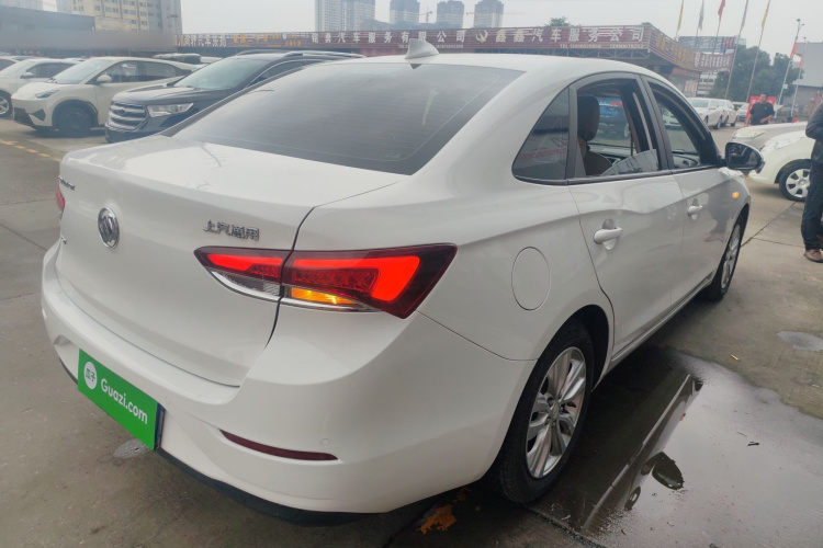 别克 英朗 2019款 15T 双离合互联精英型 国VI车身外观7