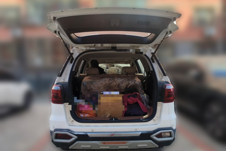 长安欧尚CX70 2016款 1.6L 手动豪华型中控内饰23