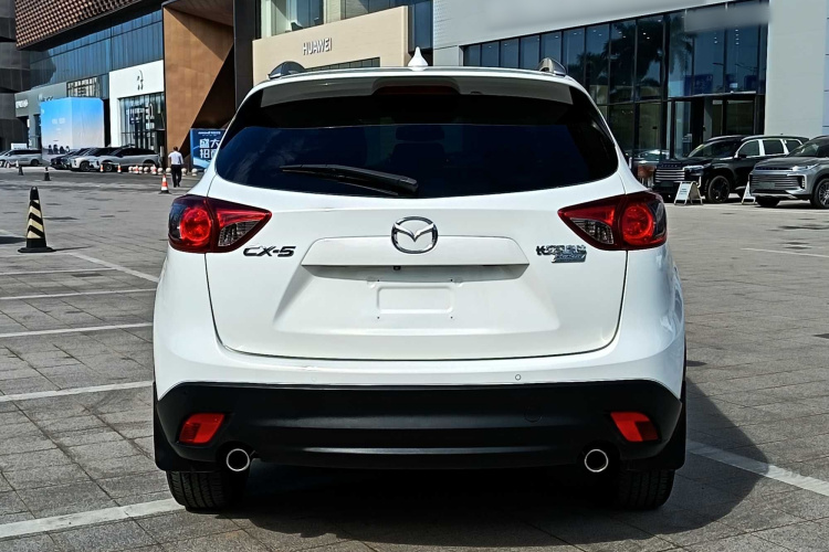马自达CX-5 2015款 2.5L 自动四驱尊贵型车身外观6002