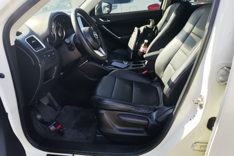 马自达CX-5 2015款 2.0L 自动两驱都市型中控内饰19