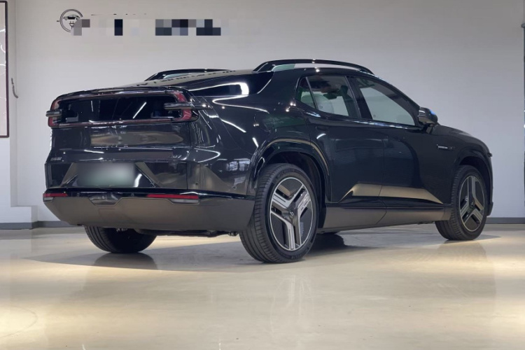 长安启源E07 2025款 增程 四驱 39kWh Ultra高性能版车身外观6003