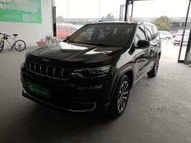 Jeep 大指挥官 2018款 2.0T 四驱悦享版 国VI