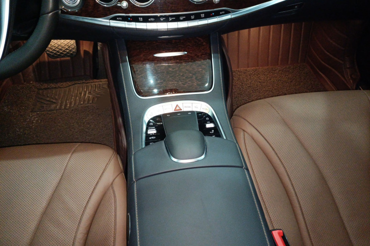 奔驰S级 2020款 S 350 L 商务型 臻藏版局部细节18