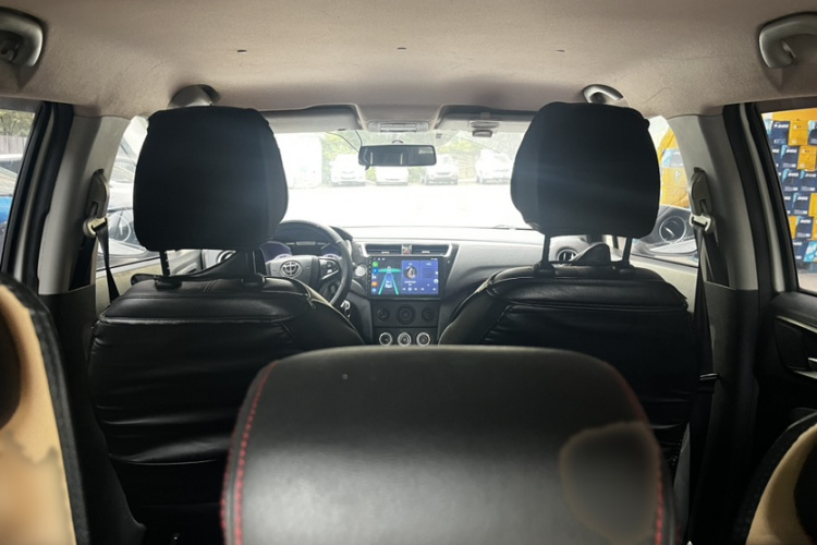 中华V3 2016款 1.5L 自动舒适型中控内饰7001