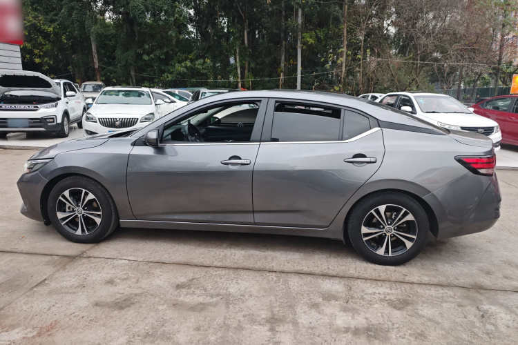 日产 轩逸 2020款 1.6L XL CVT悦享版车身外观4