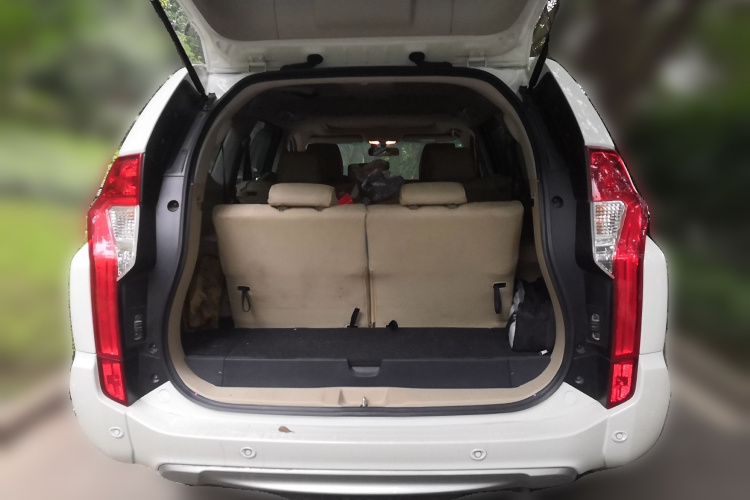 三菱 帕杰罗(进口) 2019款 3.0L 自动标准版中控内饰23