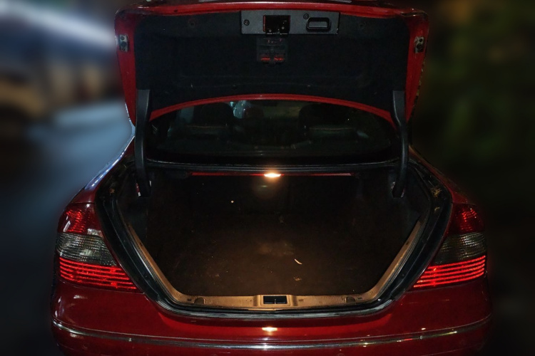 奔驰CLK级 2006款 CLK 200K 双门轿跑车中控内饰23