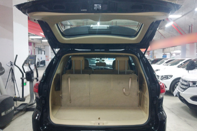 丰田 汉兰达 2018款 2.0T 四驱精英版 7座 国VI机舱底盘23