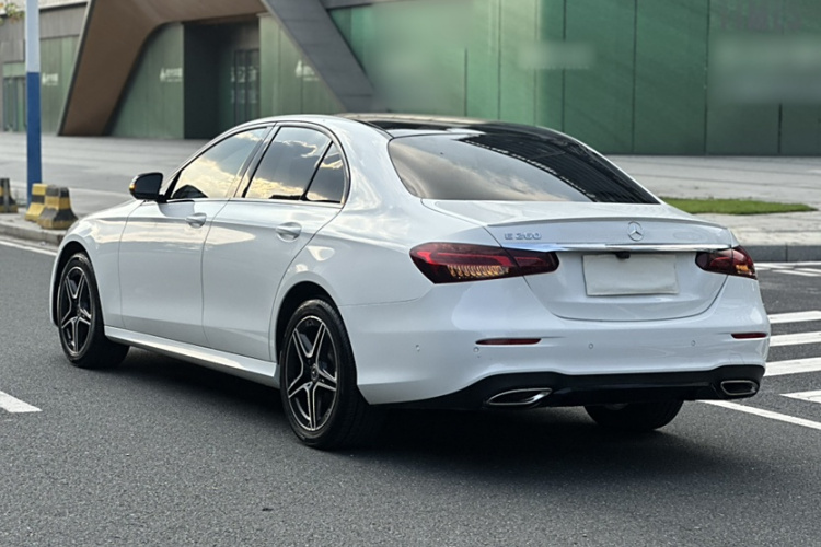 奔驰E级(进口) 2021款 E 260 时尚型运动版车身外观6006