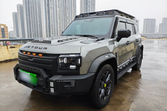 捷途旅行者 2023款 2.0T 四驱穿越PRO+