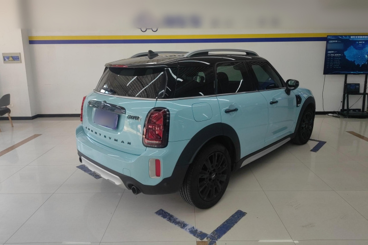 MINI Countryman 2022款 改款 2.0T COOPER S车身外观7