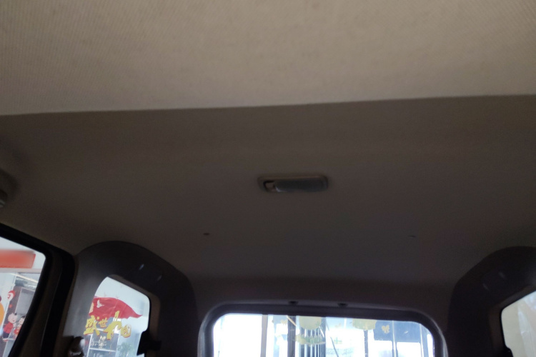 五菱汽车 五菱宏光 2021款 1.5L S标准型LAR局部细节22