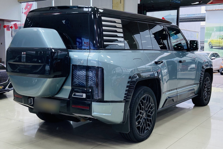 仰望U8 2023款 豪华版车身外观6004