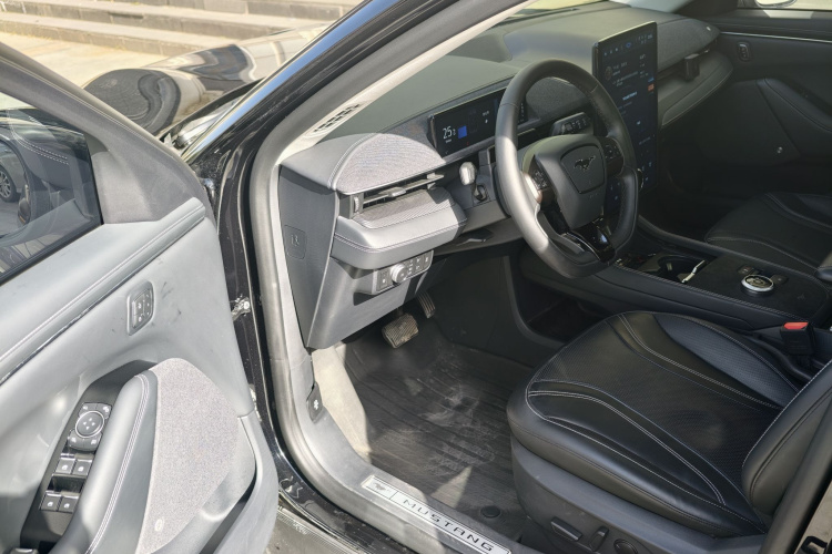 福特电马 2021款 无疆后驱豪华版(长续航)中控内饰7001