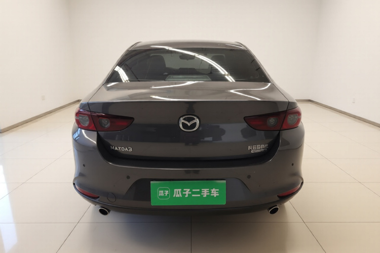马自达3 昂克赛拉 2022款 2.0L 自动质雅黑曜版车身外观6