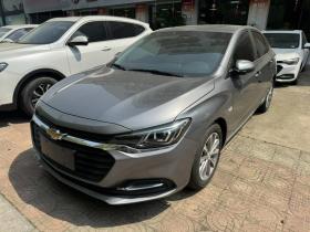 雪佛兰 科鲁泽 2022款 320 自动悦享天窗版