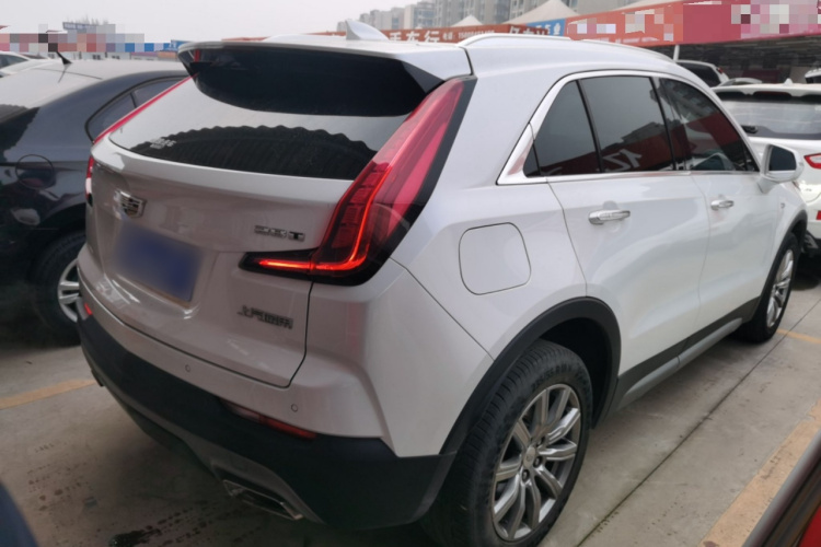 凯迪拉克XT4 2020款 28T 两驱领先型车身外观6005