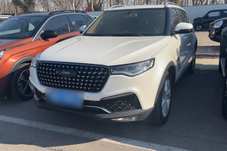 众泰T700 2017款 2.0T 自动尊贵型