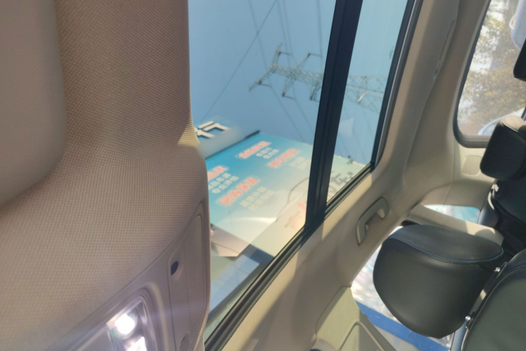 奥迪Q3 2016款 40 TFSI quattro 全时四驱风尚型局部细节22