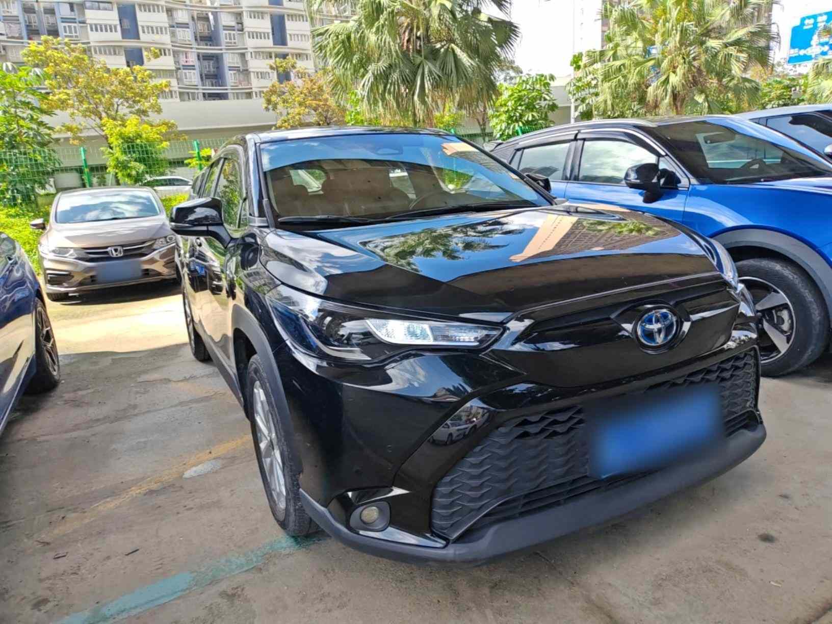 丰田 锋兰达 2023款 2.0L 智能电混双擎 领先版(5)