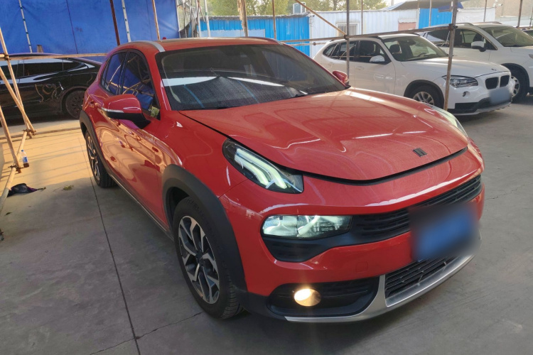 领克02 2019款 1.5T DCT两驱劲版 国VI车身外观3