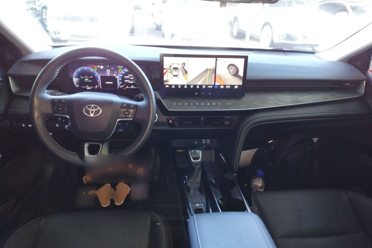 丰田 凯美瑞 2024款 2.0G 尊贵版中控内饰12