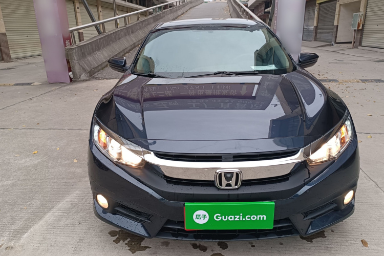 本田 思域 2016款 220TURBO CVT豪华版车身外观2