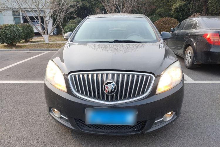 别克 英朗 2013款 GT 1.6L 手动进取版车身外观2