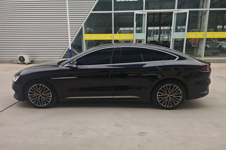 比亚迪 汉 2022款 DM-i 121KM 尊享型车身外观6005