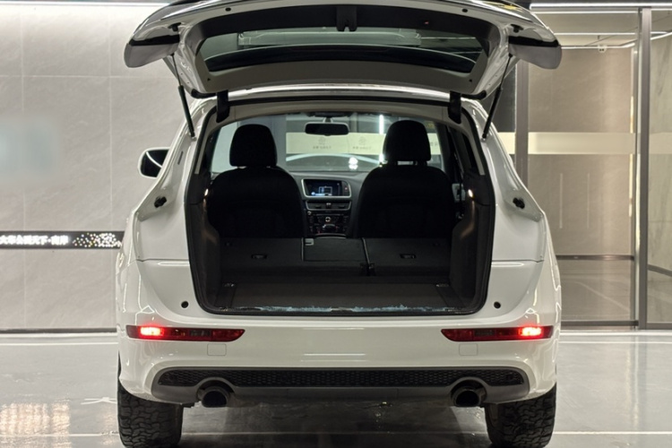 奥迪Q5 2017款 Plus 40 TFSI 进取型车身外观6001