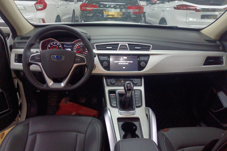 吉利汽车 博越 2018款 1.8TD 手动两驱智雅型中控内饰12