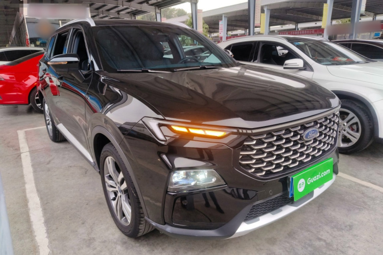 福特 领睿 2023款 EcoBoost 170 尊领型车身外观6002