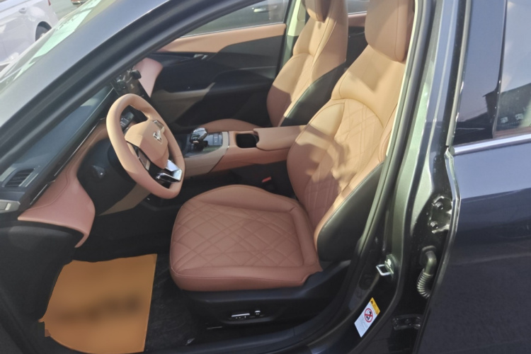 长安 逸动 2024款 1.5T GDI自动 旗舰型中控内饰19